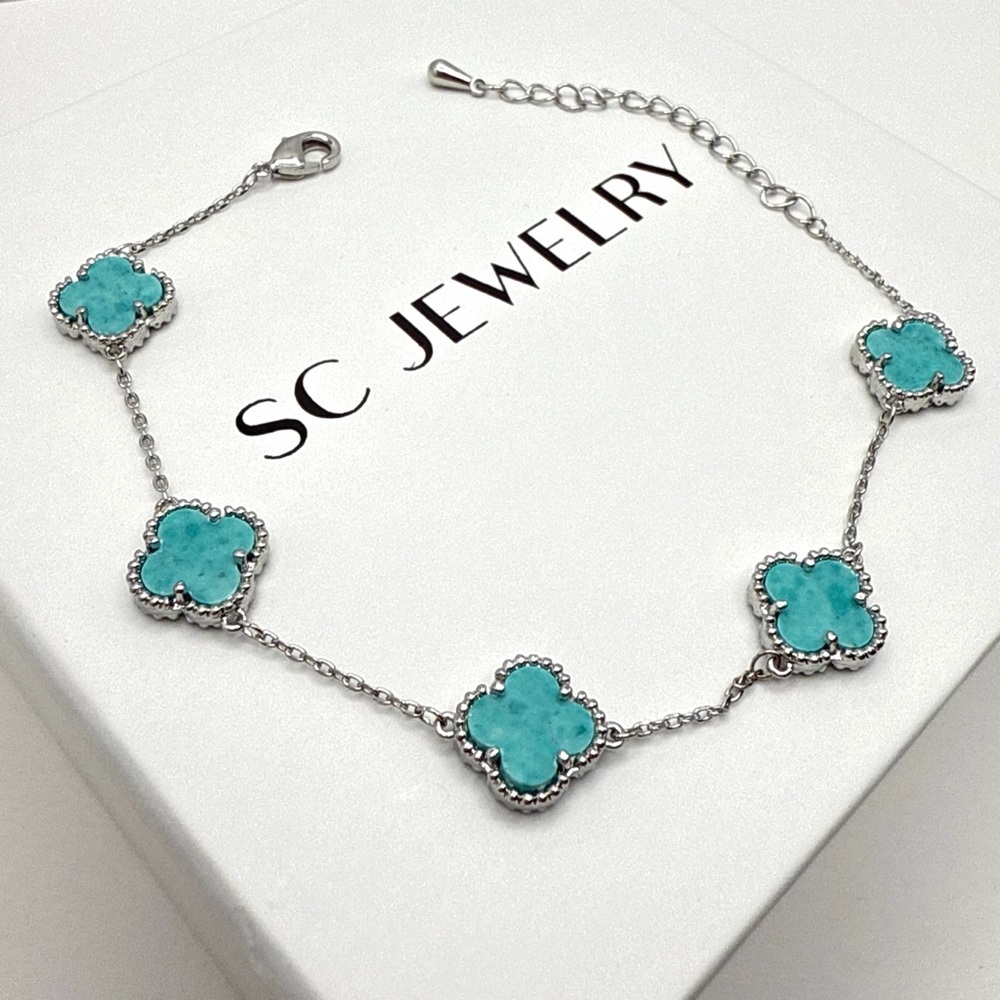 Petite Clover Bracelet Tiffany Color Mother of Pearl Double Sided